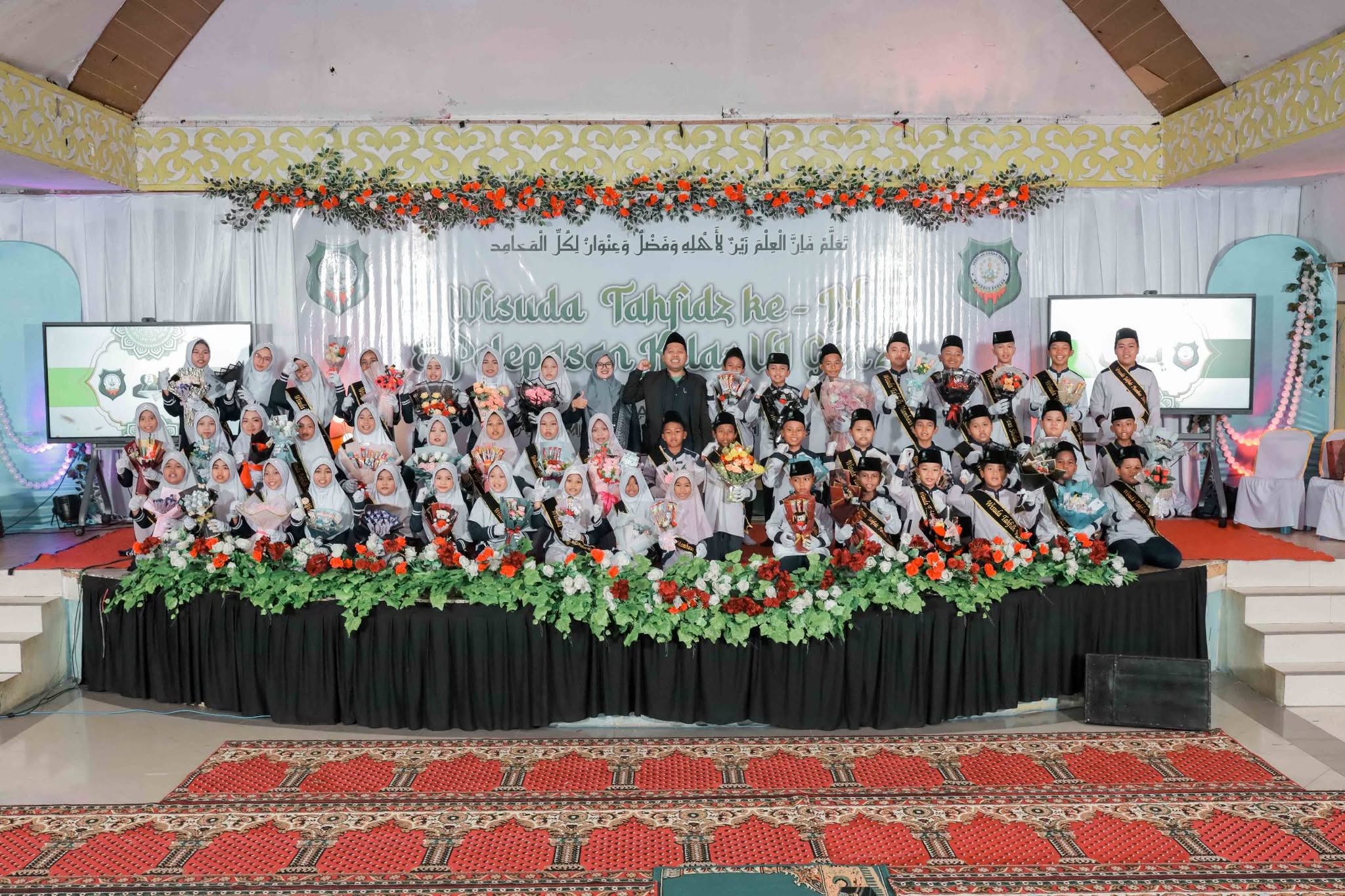 SD Islam Mambaus Sholah Bintan Gelar Wisuda Tahfidz Dan Pelepasan Siswa