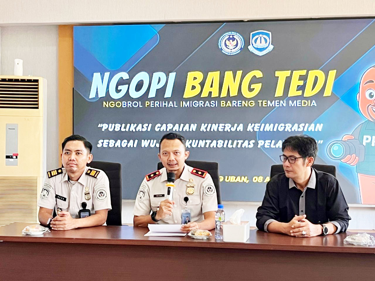 Imigrasi Bintan Deportasi Warga Negara Asing Berkebangsaan Maroko