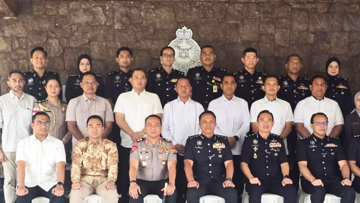 Kapolda Riau Kunker Ke Mabes Polisi Kontinjen Melaka, Malaysia