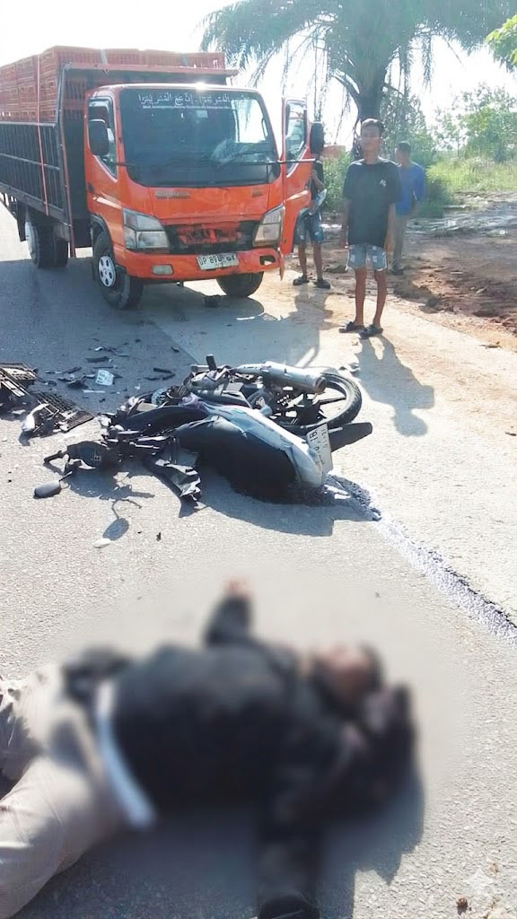 Lagi Truk Pengangkut Ayam Tabrakan Dengan Sepeda Motor di Tanjunguban